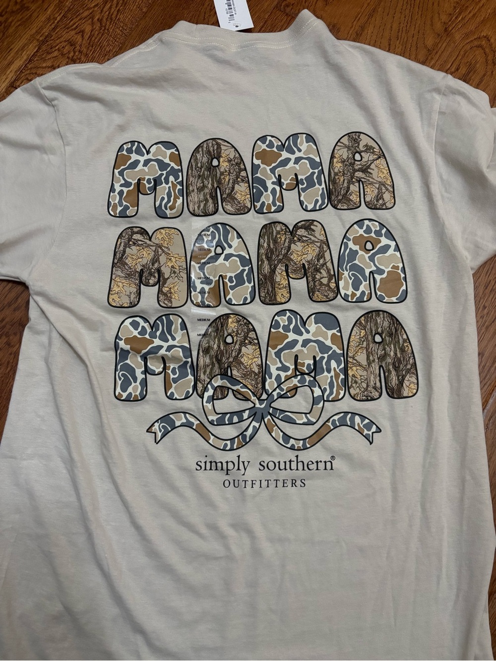 Simply Southern Cream Camo 'MAMA' Graphic Tee